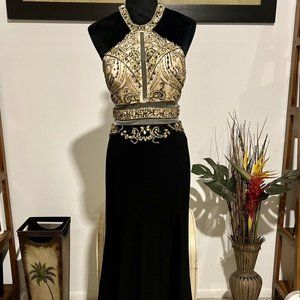 Dancing Queen DQ-9403 Glitterati Style Halter Prom Dress slit Black Gold Small